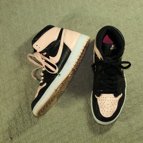 Size 9.5 Men\'s - Air Jordan 1 Retro OG High Crimson Tint 2019 Unisex Sneakers main image 7